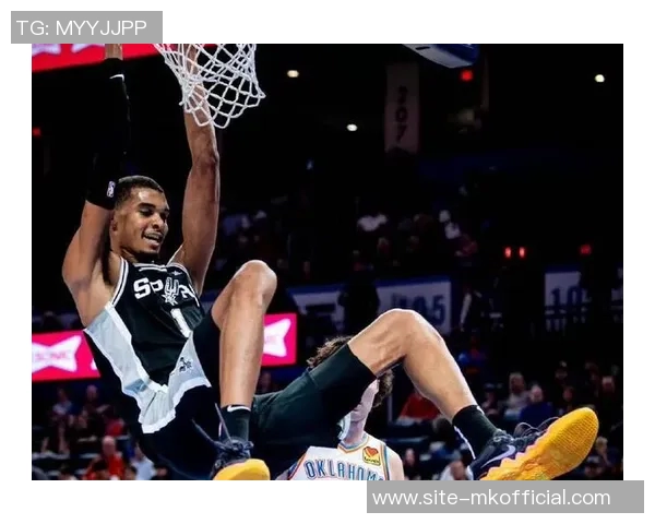 文班亚马赞弗拉格比赛强度称已观看多部精彩集锦