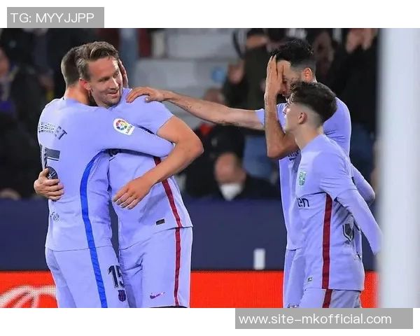 切尔西冬窗引援计划曝光目标锁定雷恩雅奎特与科莫拉蒙